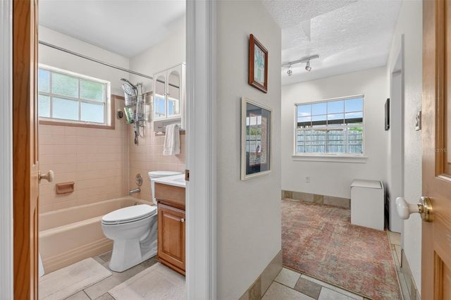 10 SHORTHORN DRIVE, Apopka, FL 32712