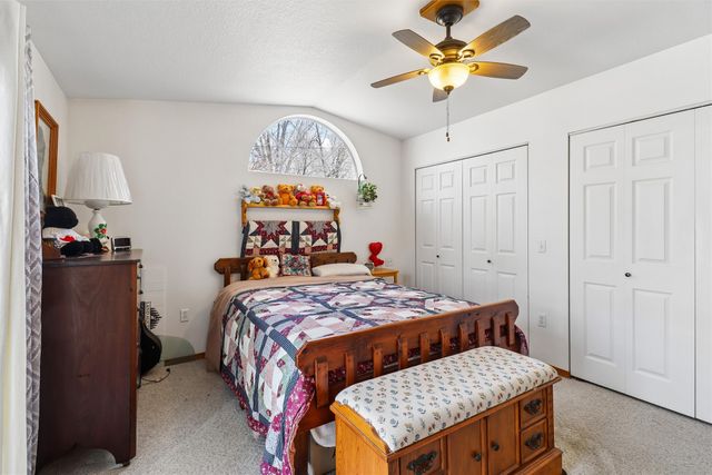 312 N J Street, Indianola, IA 50125