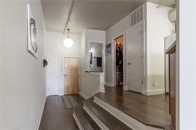 700 Broadway Boulevard 509, Kansas City, MO 64105