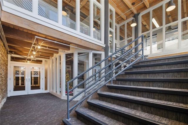700 Broadway Boulevard 509, Kansas City, MO 64105
