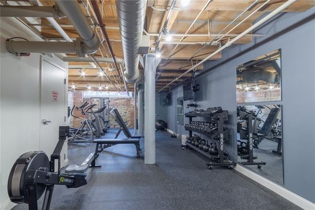 700 Broadway Boulevard 509, Kansas City, MO 64105