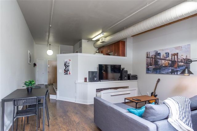 700 Broadway Boulevard 509, Kansas City, MO 64105