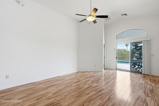 4102 S Alexandrite Avenue, Tucson, AZ 85735