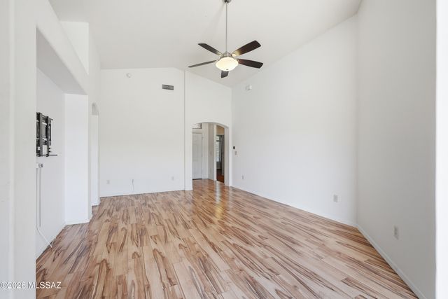 4102 S Alexandrite Avenue, Tucson, AZ 85735