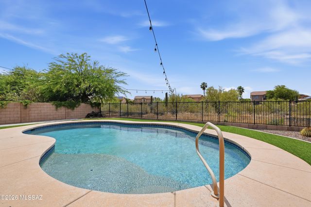 4102 S Alexandrite Avenue, Tucson, AZ 85735