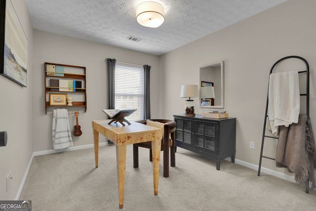6608 Splashwater Drive, Flowery Branch, GA 30542