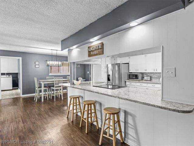 110 Oakwood Drive, Poteau, OK 74953