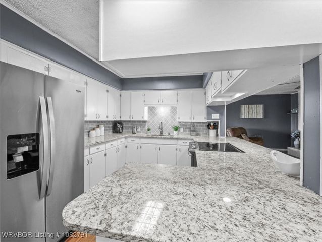 110 Oakwood Drive, Poteau, OK 74953