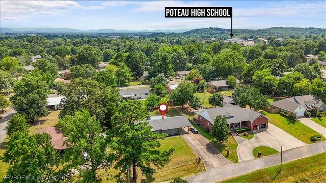 110 Oakwood Drive, Poteau, OK 74953