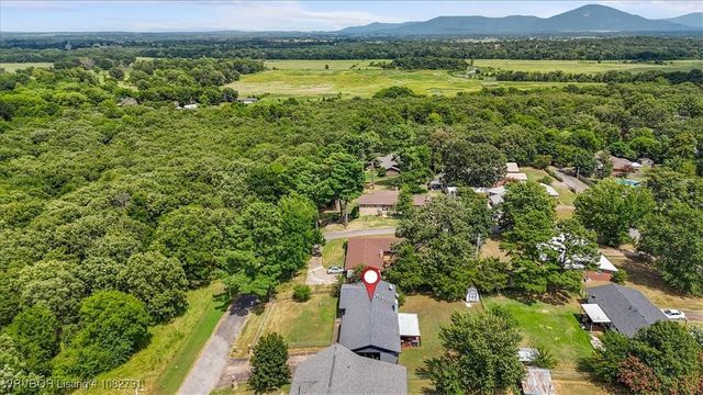 110 Oakwood Drive, Poteau, OK 74953