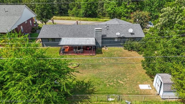 110 Oakwood Drive, Poteau, OK 74953