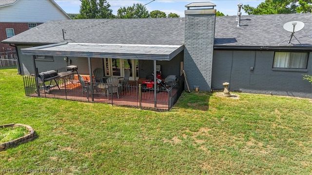 110 Oakwood Drive, Poteau, OK 74953