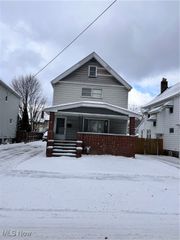 4248 W 49th Street, Cleveland, OH 44144