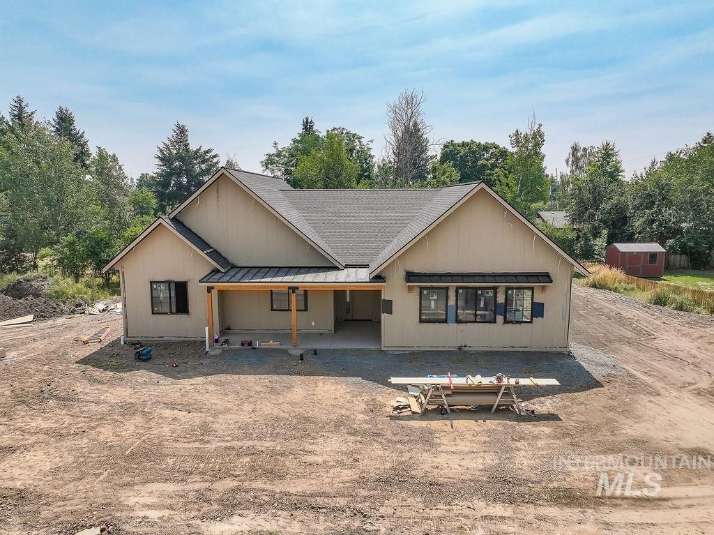 1062 N Mountain View, Moscow, ID 83843 photo 1