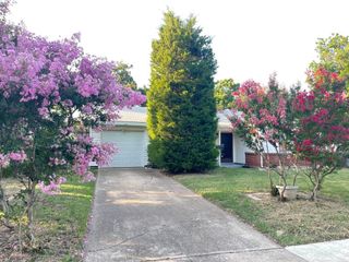 1807 DENNIS Street, Irving, TX 75062