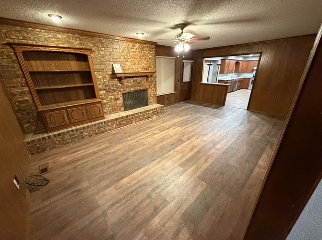 8120 NW 101st Street, Oklahoma City, OK 73162