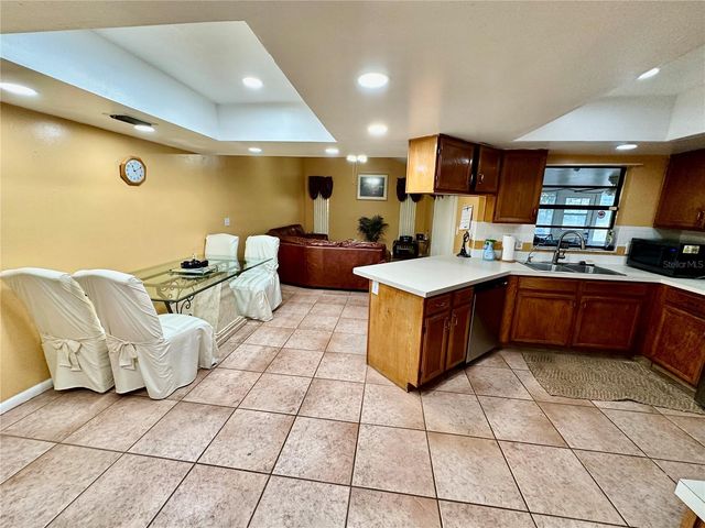 2903 SILVER RIDGE DRIVE, Orlando, FL 32818