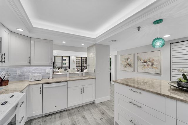 2900 NE 14th Street Causeway 709, Pompano Beach, FL 33062