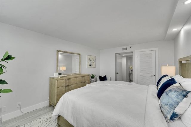 2900 NE 14th Street Causeway 709, Pompano Beach, FL 33062