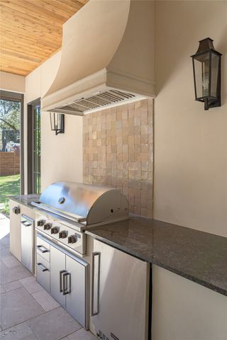 4222 Willow Grove Road, Dallas, TX 75220