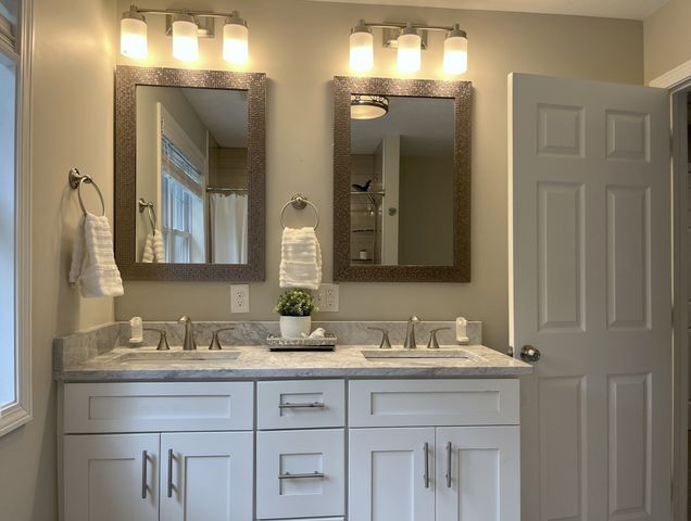 20 Beacon St 20, Shrewsbury, MA 01545