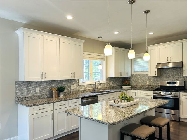 20 Beacon St 20, Shrewsbury, MA 01545