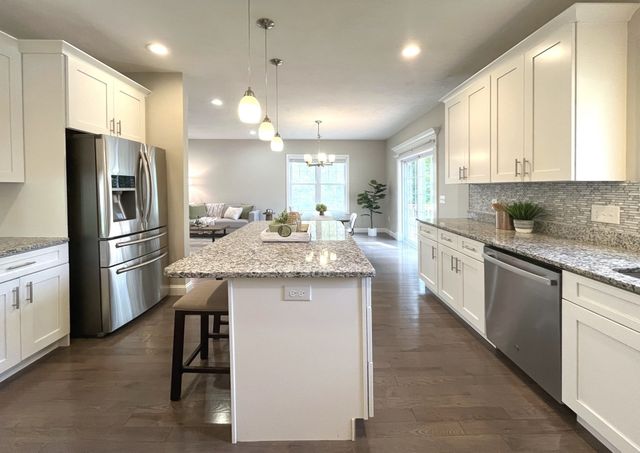 20 Beacon St 20, Shrewsbury, MA 01545