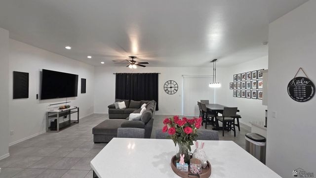 3424 W 37 Pl, Yuma, AZ 85364