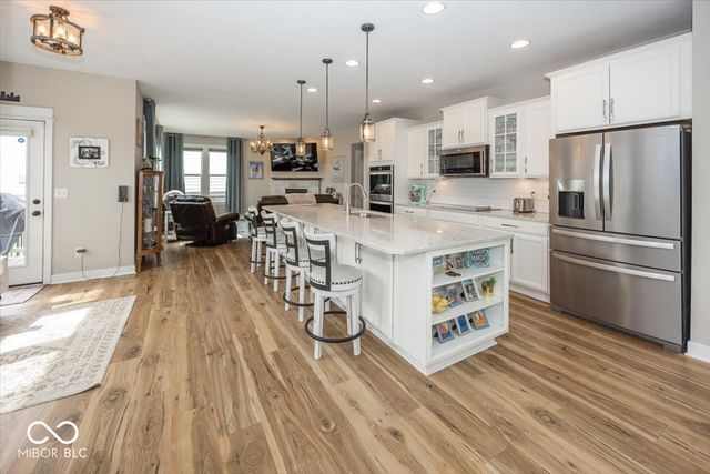 16379 Newberry Way, Fishers, IN 46040