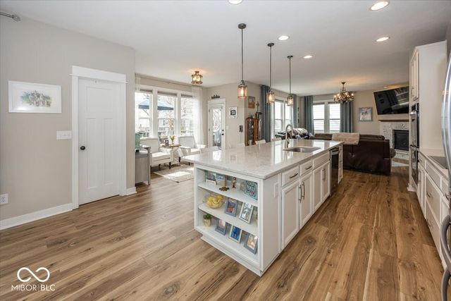 16379 Newberry Way, Fishers, IN 46040