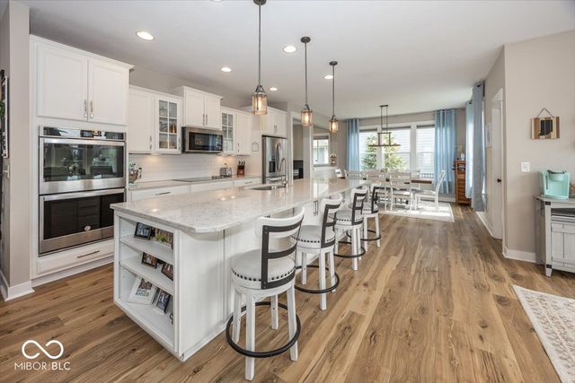 16379 Newberry Way, Fishers, IN 46040