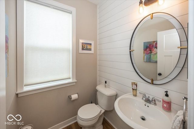 16379 Newberry Way, Fishers, IN 46040