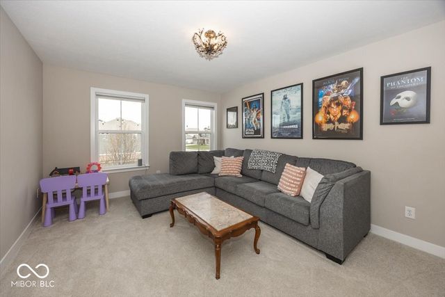 16379 Newberry Way, Fishers, IN 46040