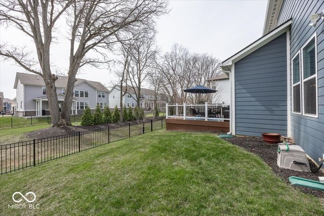 16379 Newberry Way, Fishers, IN 46040