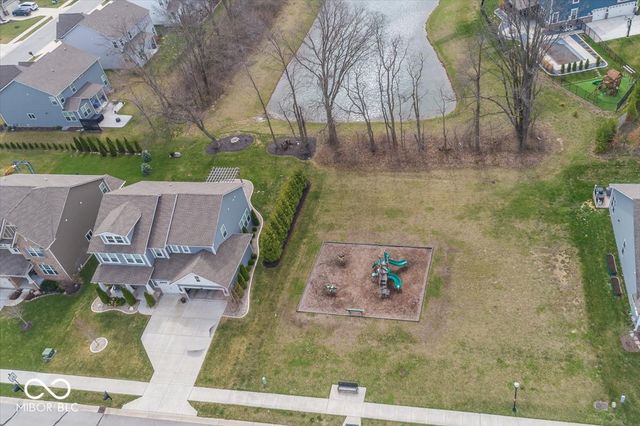 16379 Newberry Way, Fishers, IN 46040