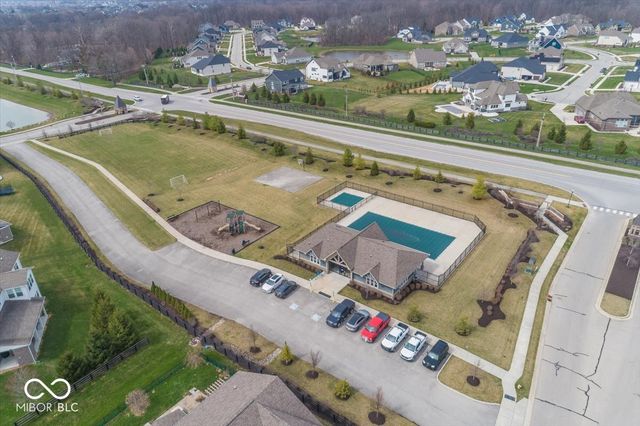 16379 Newberry Way, Fishers, IN 46040