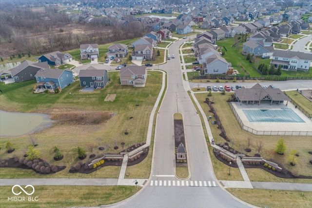 16379 Newberry Way, Fishers, IN 46040
