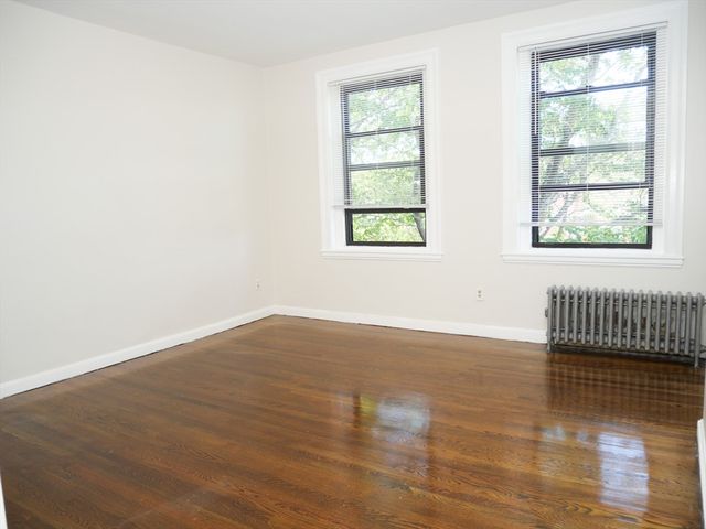 45 Carlton 7, Brookline, MA 02446