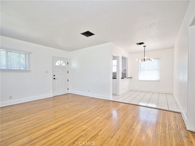 6153 Clybourn Avenue, North Hollywood, CA 91606