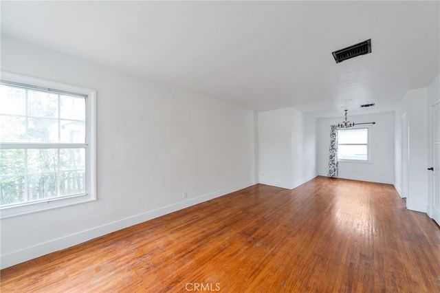 6153 Clybourn Avenue, North Hollywood, CA 91606