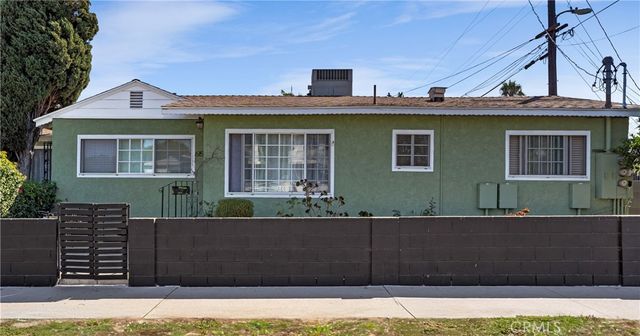 6153 Clybourn Avenue, North Hollywood, CA 91606