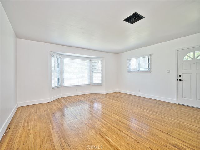 6153 Clybourn Avenue, North Hollywood, CA 91606