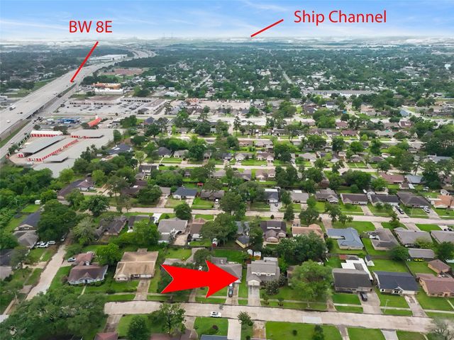 14510 Foxford Way, Houston, TX 77015