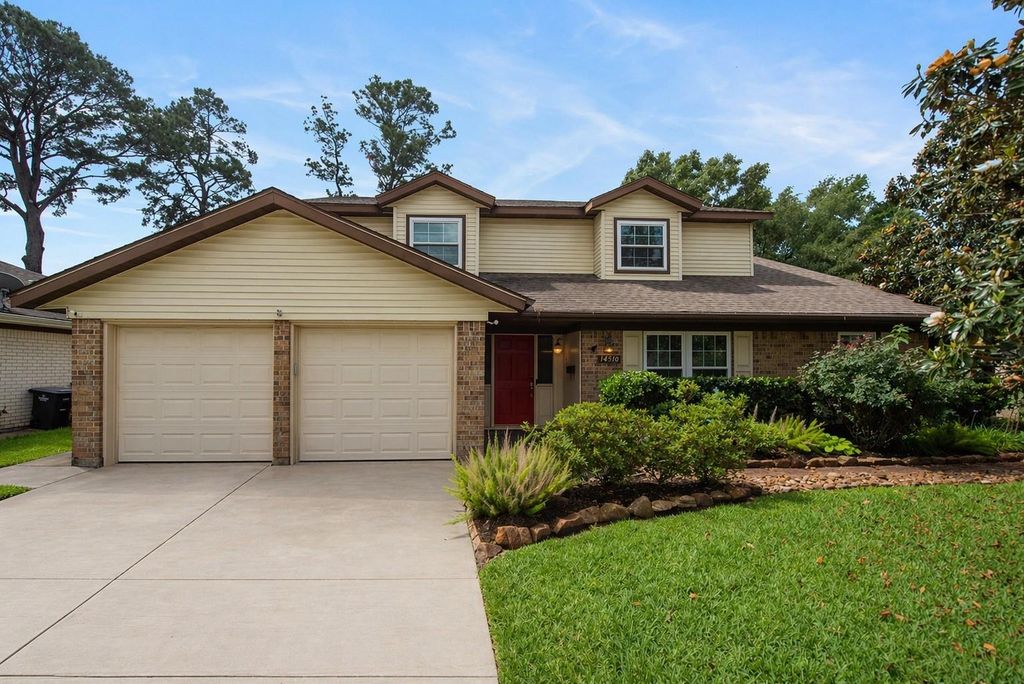 14510 Foxford Way, Houston, TX 77015