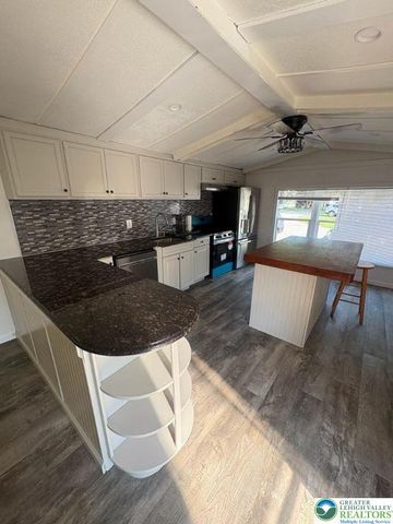 3449 Franklin Square, Moore Twp, PA 18067