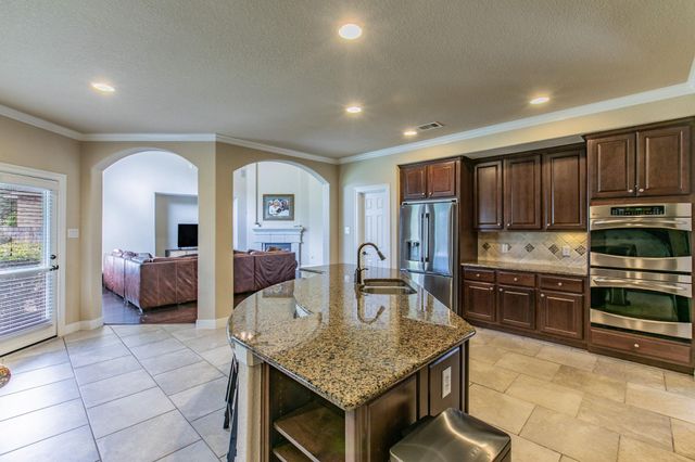 7642 Westmoreland Drive, Sugar Land, TX 77479