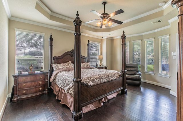 7642 Westmoreland Drive, Sugar Land, TX 77479
