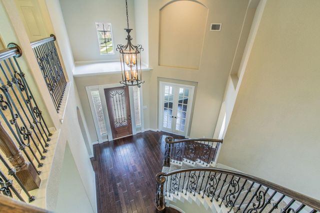 7642 Westmoreland Drive, Sugar Land, TX 77479