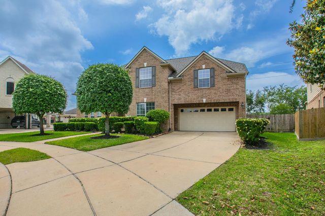 7642 Westmoreland Drive, Sugar Land, TX 77479