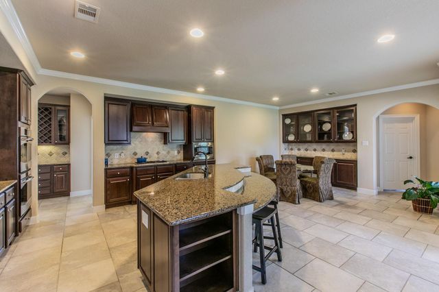 7642 Westmoreland Drive, Sugar Land, TX 77479